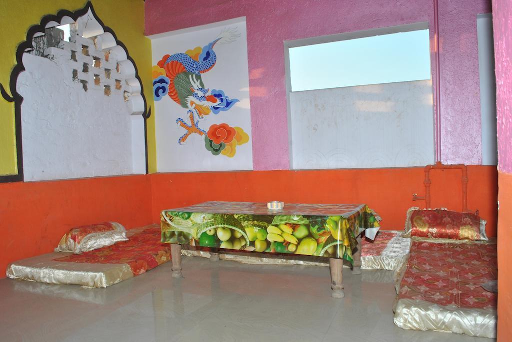 Priya Guest House Ajmer Buitenkant foto