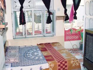 Priya Guest House Ajmer Buitenkant foto